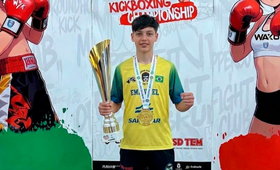 Atleta patrocinado pela Sanepar conquista ouro inédito no Mundial de Kickboxing
