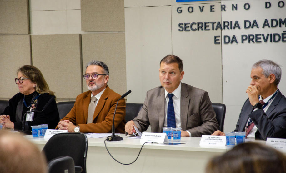 Estado avança na regularização fundiária da Vila Tiradentes, em Curitiba