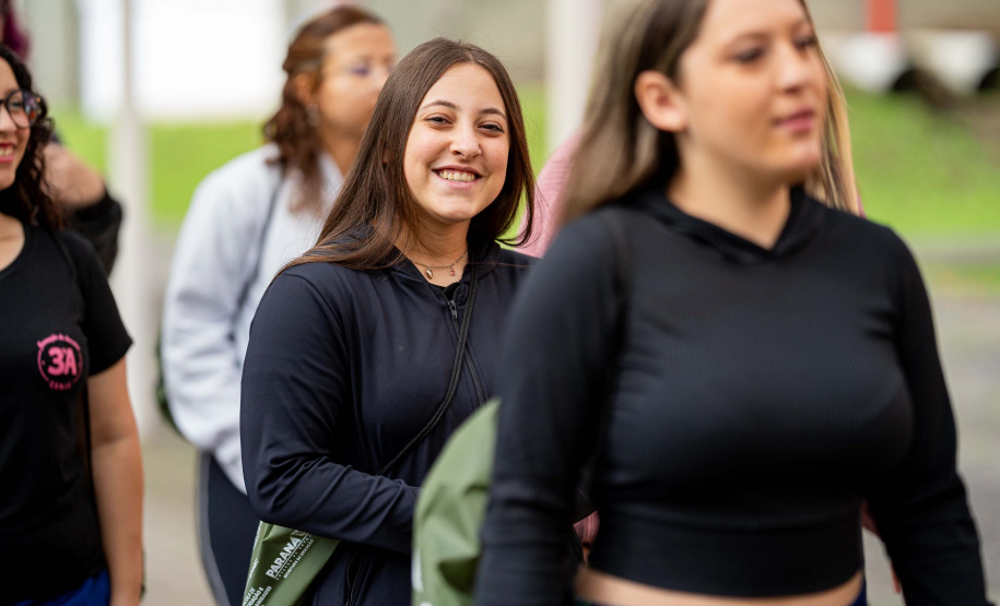 Dia do professor: evento para incentivo à docência reúne 800 estudantes em Curitiba e Maringá