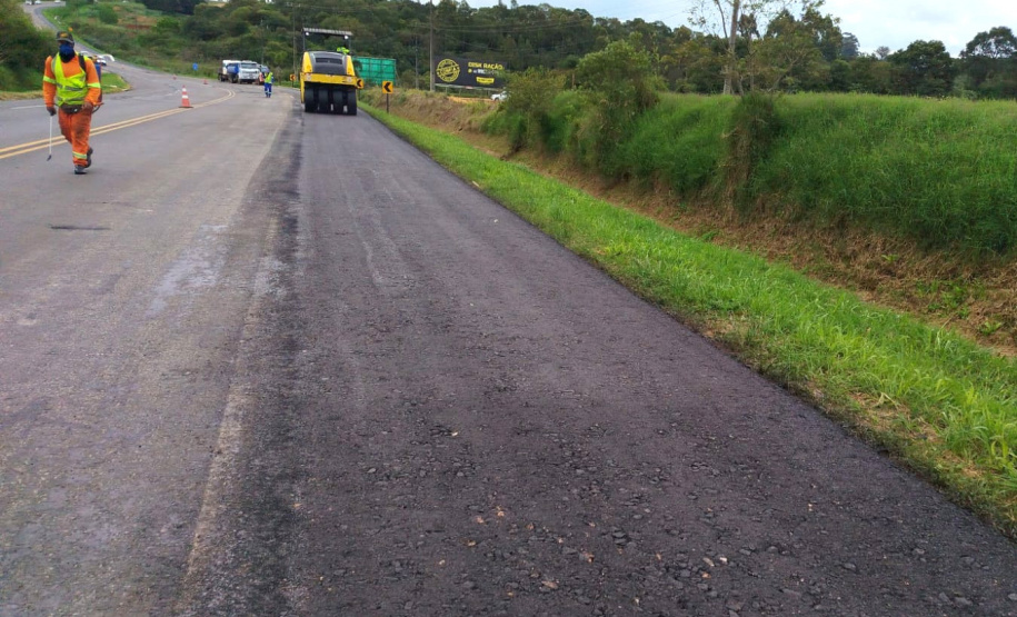 Conservação na PR-340 em Castro.