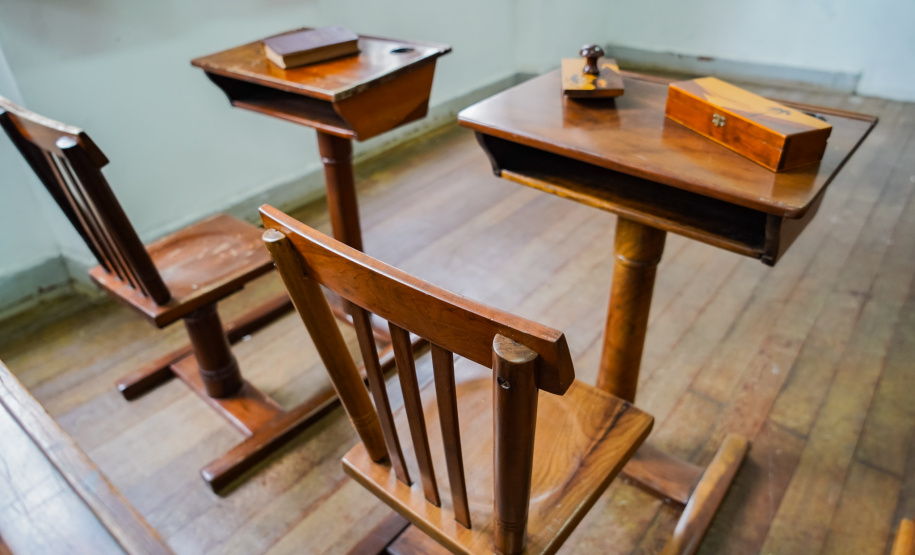 Museu da Escola Paranaense completa um ano de reabertura com acervo em expansão e preservação da memória escolar