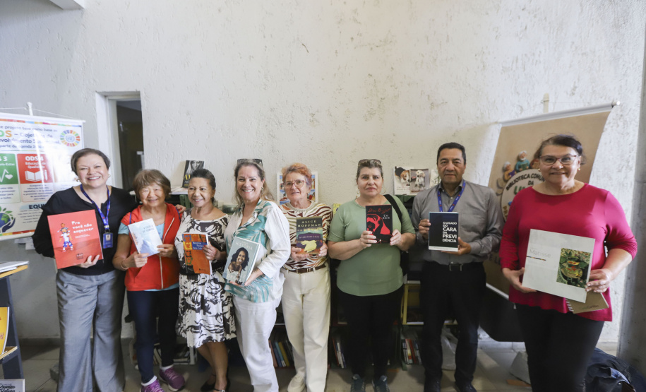 Curitiba testa projeto de leitura desenvolvido por estudantes idosos da Unespar
