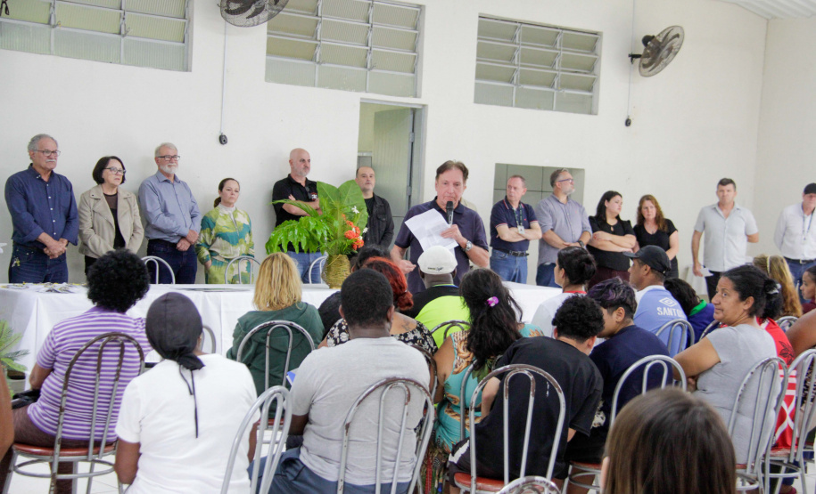 Entrega de casas do programa Vida Nova em Jandaia do Sul