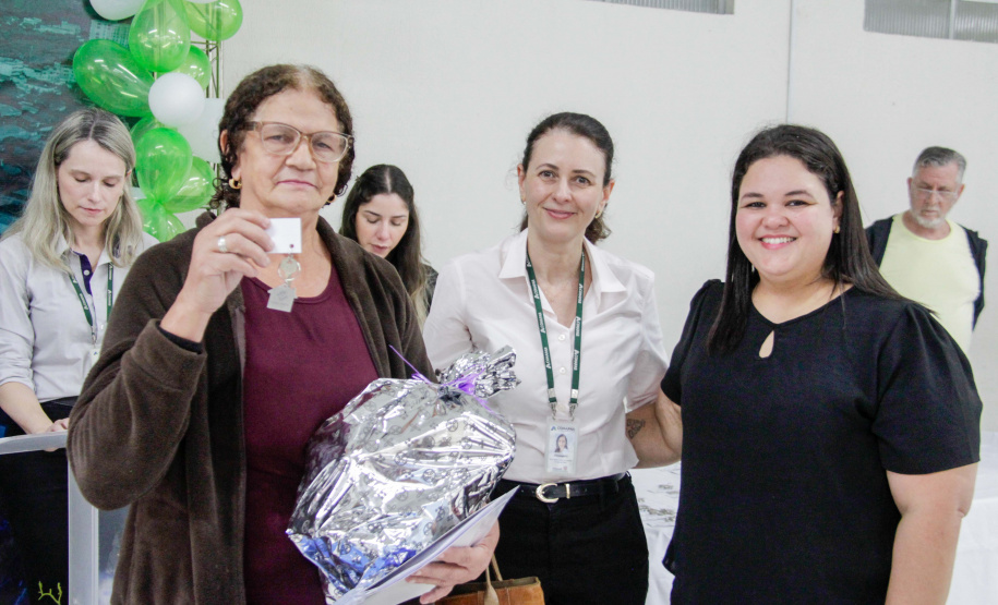 Entrega de casas do programa Vida Nova em Jandaia do Sul