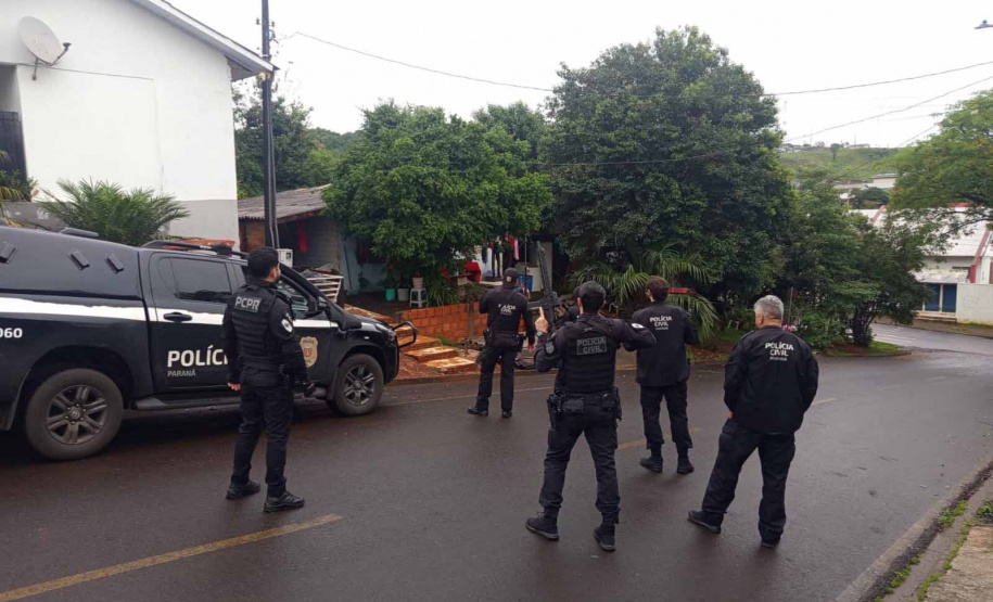 PCPR realiza megaoperação com 215 mandados contra organização criminosa em três estados