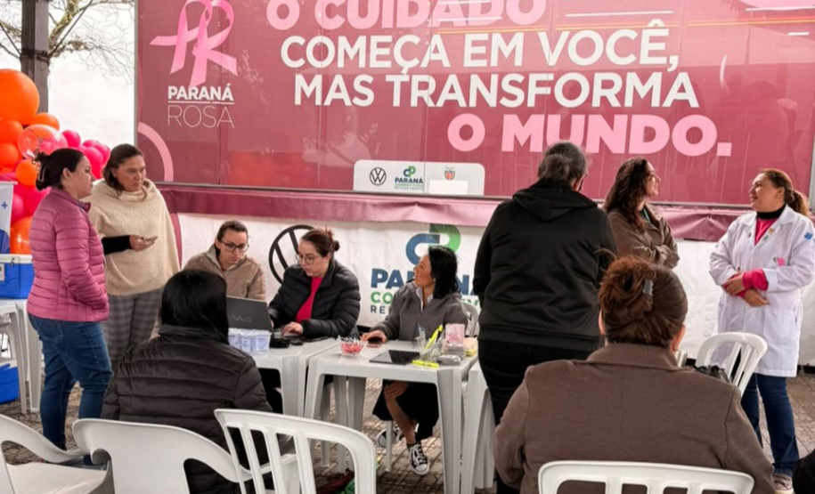 Paraná atinge marca de 35 mil atendimentos na Carreta Saúde da Mulher em 2026