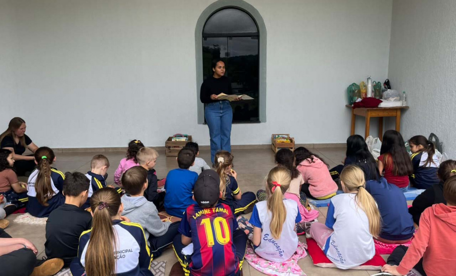 Escolas municipais do Paraná realizam Dia D da Alfabetização