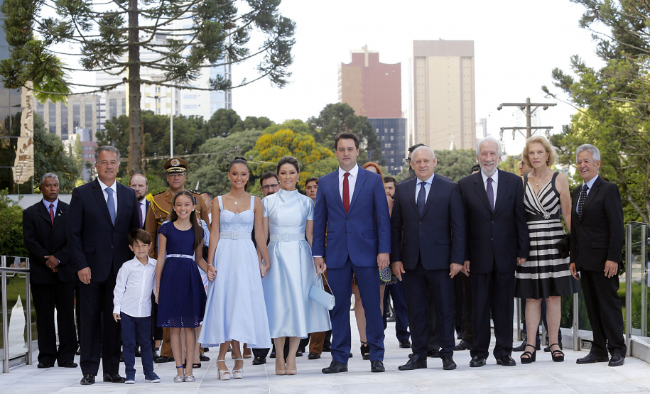Governador eleito Carlos Massa Ratinho Junior chega à Assembleia Legislativa para tomar posse como governador do Estado do Paraná.  -  Curitiba, 01/01/2019  -  Foto: Arnaldo Alves/ANPr