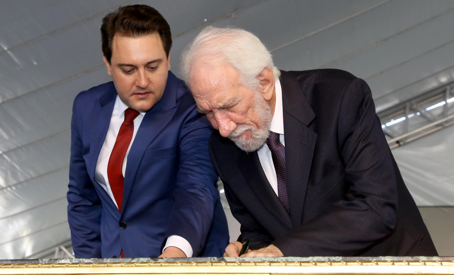 Posse do governador Carlos Massa Ratinho Junior. Na foto, com o vice governador, Darci Piana - Curitiba, 01/01/2019 - Foto: Jaelson Lucas/ANPr