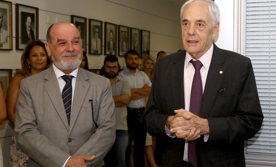 Transmissão de cargo na Secretaria da Administração e Previdência. Sai Fernando Ghignone e entre Reinhold Stephanes.  -  Curitiba, 02/01/2019  -  Foto: Jaelson Lucas/ANPr