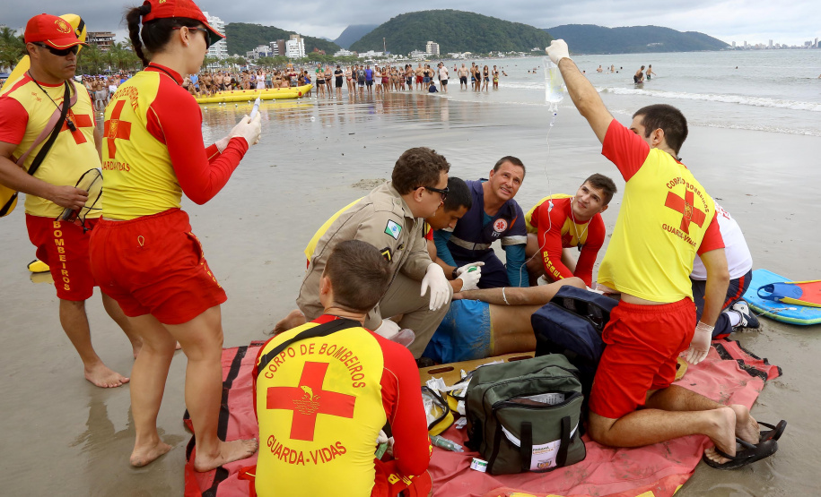 Limpeza das praias, saúde e segurança são destaques na temporada. Mais de 174 toneladas de lixo foram recolhidas nas praias do Paraná pela Sanepar, houve cerca de 700 atendimentos médicos feitos pela equipe da Secretaria da Saúde. Operação Verão, 2018/2019 - Foto: Jaelson Lucas/ANPr