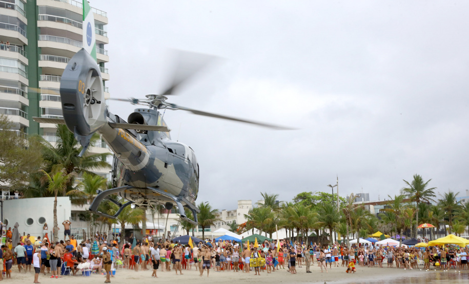 Limpeza das praias, saúde e segurança são destaques na temporada. Mais de 174 toneladas de lixo foram recolhidas nas praias do Paraná pela Sanepar, houve cerca de 700 atendimentos médicos feitos pela equipe da Secretaria da Saúde. Operação Verão, 2018/2019 - Foto: Jaelson Lucas/ANPr