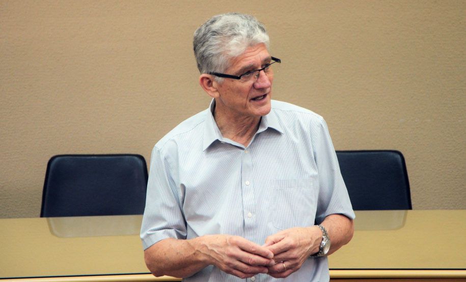 O secretário da Agricultura e do Abastecimento, Norberto Ortigara (foto), deu posse nesta terça-feira (8) à nova diretoria da Agência de Defesa Agropecuária do Paraná (Adapar). O médico veterinário Otamir Cesar Martins assumiu a presidência, em substituição ao também veterinário Inácio Afonso Kroetz que dirigiu a empresa desde 2011, quando foi criada. - Curitiba, 08/01/2019 - Foto: Divulgação SEAB