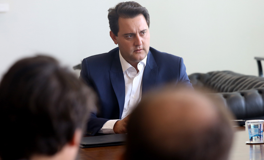 Governador Carlos Massa Ratinho Júnior recebe lideranças de Londrina  -  Curitiba, 08/01/2019  -  Foto: Jaelson Lucas/ANPr