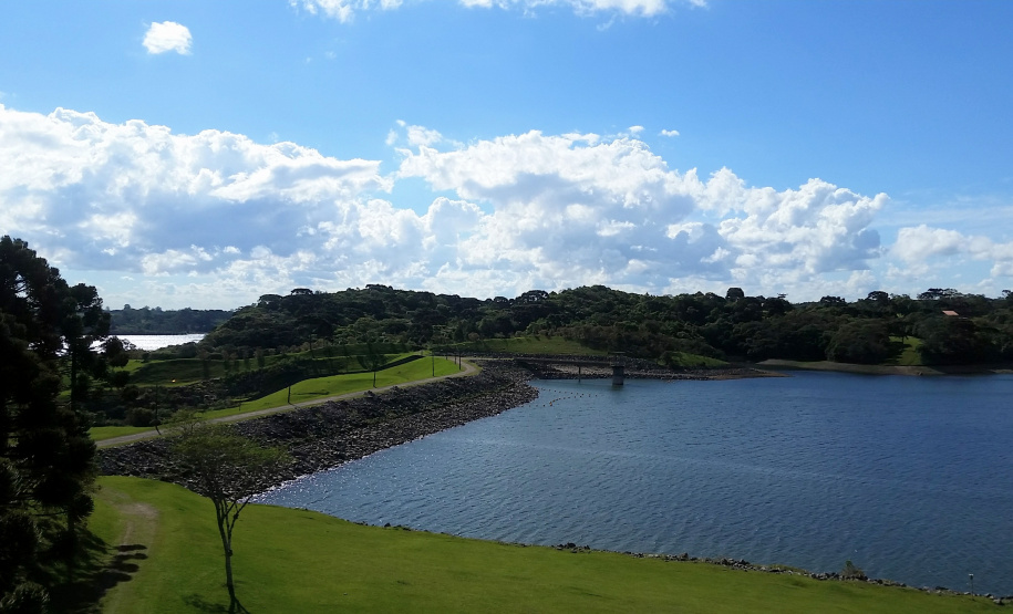 Estará aberta neste sábado (12) e domingo (13) ao público a visita aos Mananciais da Serra, local de preservação ambiental do Parque Estadual Pico do Marumbi, em Piraquara. A área de Mata Atlântica abriga fauna e flora riquíssimas e as primeiras grandes obras de abastecimento público do Paraná. Foto: Thays Poletto