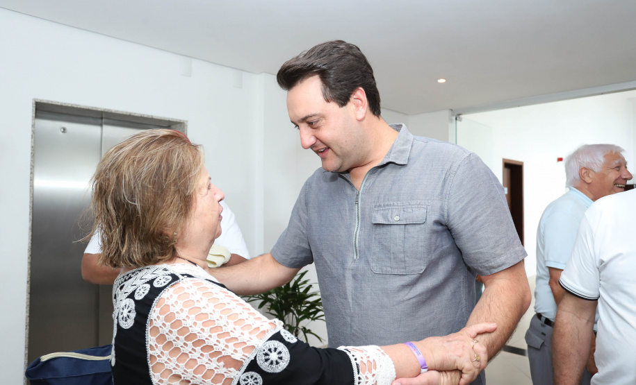 O Litoral do Paraná vai ganhar um calendário turístico, que começará a ser elaborado pelo Governo do Estado ainda neste ano, após o Carnaval. O anúncio foi feito pelo governador Carlos Massa Ratinho Junior, durante reunião com os prefeitos do Litoral, neste sábado (12), em Matinhos. Matinhos, 12-01-19.Foto:Rodrigo Felix Leal / ANPr.