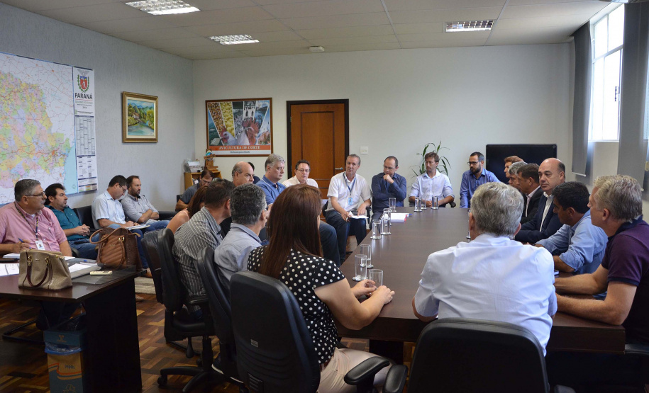 Secretário da Agricultura, Norberto Ortigara, durante reunião com representantes de consórcios intermunicipais. Curitiba,14/01/2019. Foto: Gisele Barão/SEAB