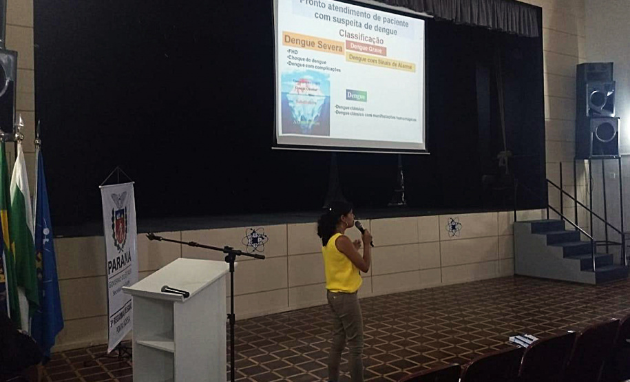 Equipes dos 12 municípios da Regional da Saúde em Ponta Grossa participaram nesta segunda-feira (14) de capacitação da assistência no manejo clínico ao paciente com suspeita de dengue.  -  Ponta Grossa, 14/01/2019  -  Foto: Divulgação SESA