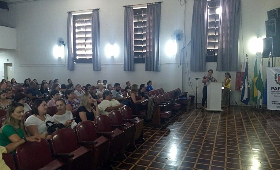 Equipes dos 12 municípios da Regional da Saúde em Ponta Grossa participaram nesta segunda-feira (14) de capacitação da assistência no manejo clínico ao paciente com suspeita de dengue.  -  Ponta Grossa, 14/01/2019  -  Foto: Divulgação SESA