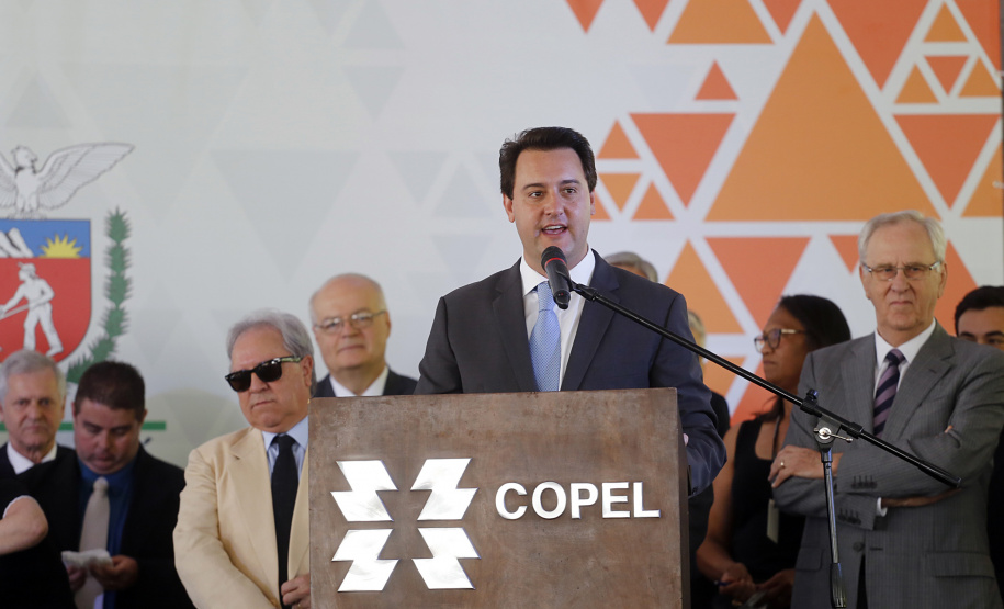 Governador Carlos Massa Ratinho Junior participa da solenidade de posse do presidente da Copel, Daniel Pimentel Slaviero.  -  Curitiba, 16/01/2019  -  Foto: Arnaldo Alves/ANPr