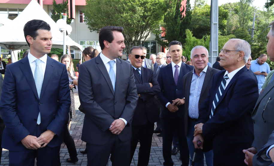 Governador Carlos Massa Ratinho Junior participa da solenidade de posse do presidente da Copel, Daniel Pimentel Slaviero.  -  Curitiba, 16/01/2019  -  Foto: Rodrigo Félix Leal
