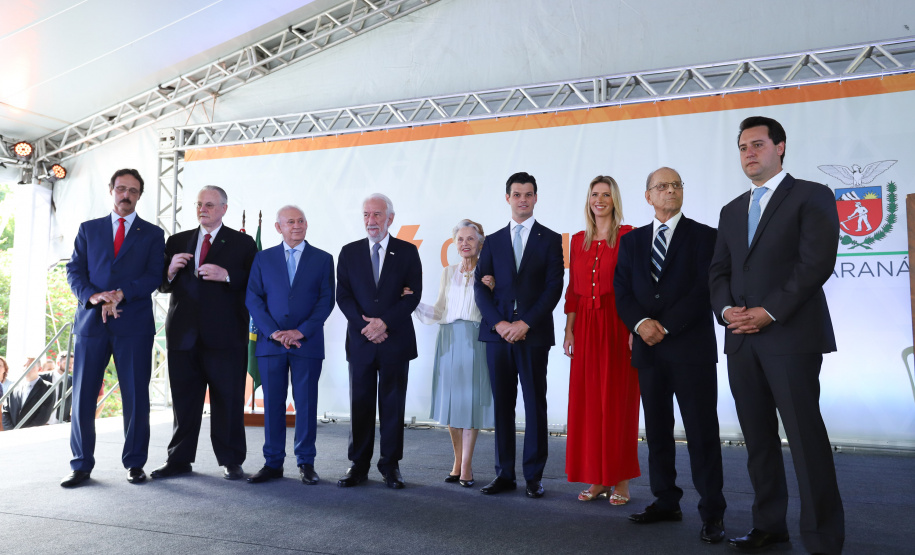 Governador Carlos Massa Ratinho Junior participa da solenidade de posse do presidente da Copel, Daniel Pimentel Slaviero.  -  Curitiba, 16/01/2019  -  Foto: Rodrigo Félix Leal