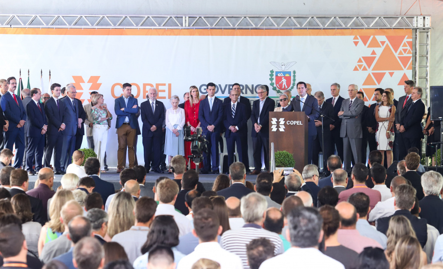 Governador Carlos Massa Ratinho Junior participa da solenidade de posse do presidente da Copel, Daniel Pimentel Slaviero.  -  Curitiba, 16/01/2019  -  Foto: Rodrigo Félix Leal