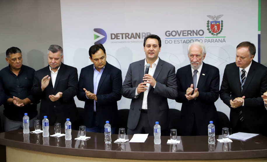 Governador Carlos Massa Ratinho Júnior durante visita ao Detran-Pr - Curitiba, 16/01/2019 - Foto: José Fernando Ogura/ANPr