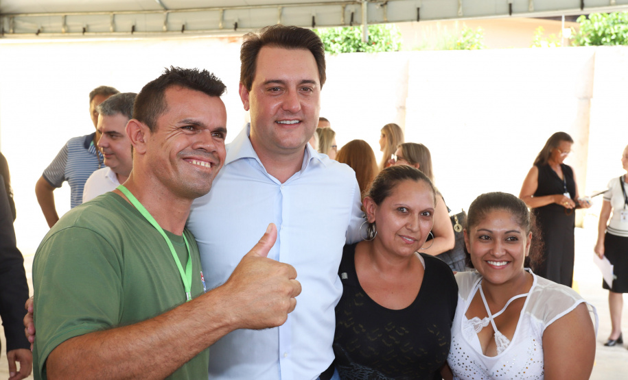 O governador Carlos Massa Ratinho Junior, acompanhou a apresentação das diretrizes de trabalho da nova gestão para a Educação, em encontro com o secretário Renato Feder e funcionários da Secretaria de Educação e do Esporte.Curitiba, 17-01-19.Foto: Foto: Rodrigo Félix Leal