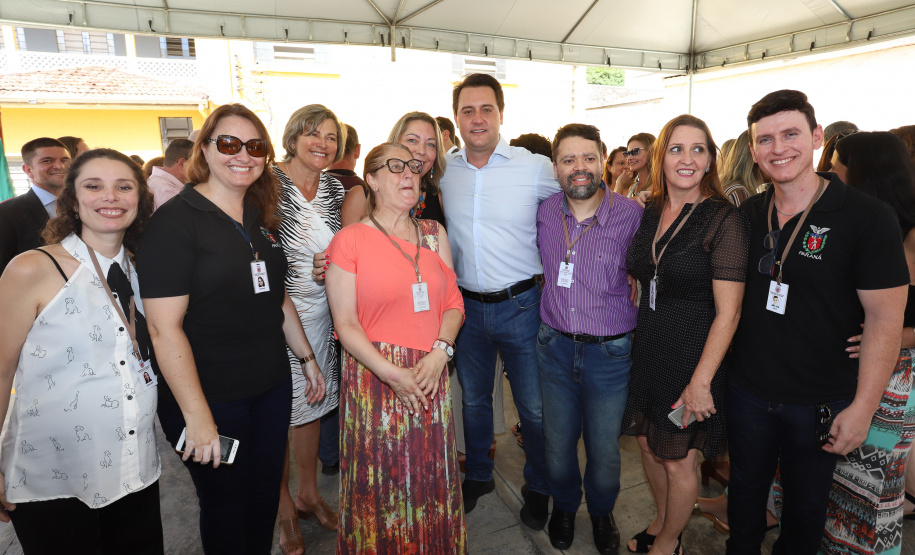 O governador Carlos Massa Ratinho Junior, acompanhou a apresentação das diretrizes de trabalho da nova gestão para a Educação, em encontro com o secretário Renato Feder e funcionários da Secretaria de Educação e do Esporte.Curitiba, 17-01-19.Foto: Foto: Rodrigo Félix Leal