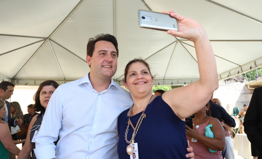 O governador Carlos Massa Ratinho Junior, acompanhou a apresentação das diretrizes de trabalho da nova gestão para a Educação, em encontro com o secretário Renato Feder e funcionários da Secretaria de Educação e do Esporte.Curitiba, 17-01-19.Foto: Foto: Rodrigo Félix Leal