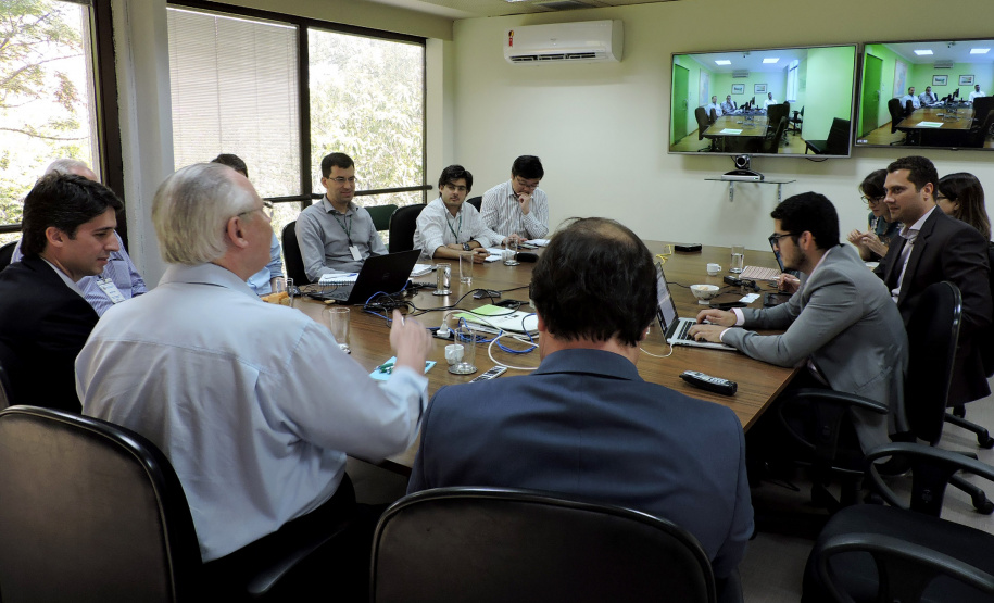 O Banco Regional de Desenvolvimento do Extremo Sul (BRDE) terá 100 milhões de dólares (mais de R$ 370 milhões) do Banco Interamericano de Desenvolvimento (BID) para aplicação em projetos nas áreas de saúde, turismo e mercado de trabalho nos municípios dos três estados do Sul