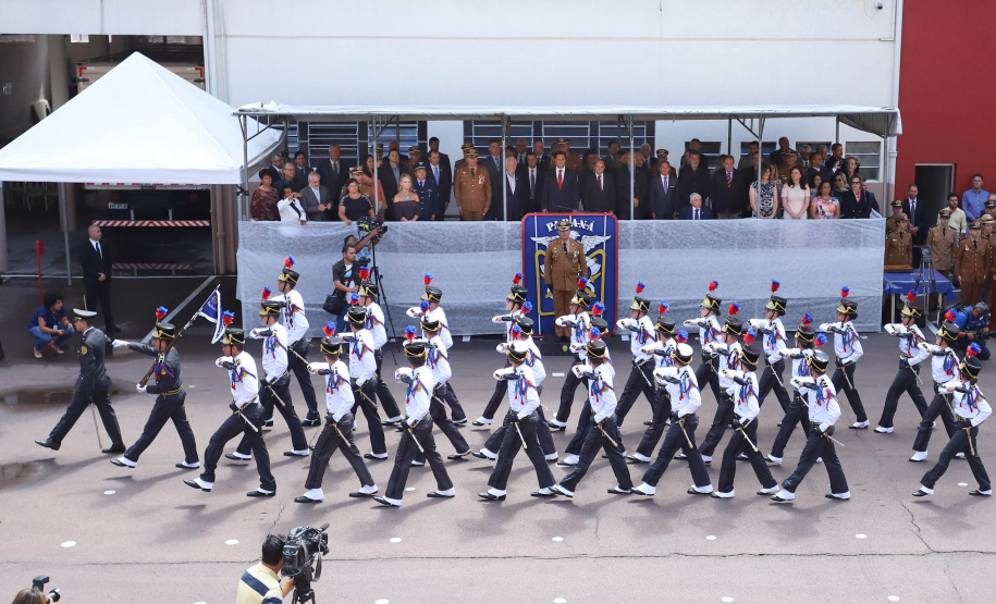 O governador Carlos Massa Ratinho Junior participa da solenidade de troca de comando do Corpo de Bombeiros do Paraná. O coronel Samuel Prestes assume o comando, em substituição ao coronel Antônio Carlos de Morais, que ocupava interinamente o cargo. - Curitiba, 21/01/2019 - Foto: Rodrigo Felix Leal/ANPr