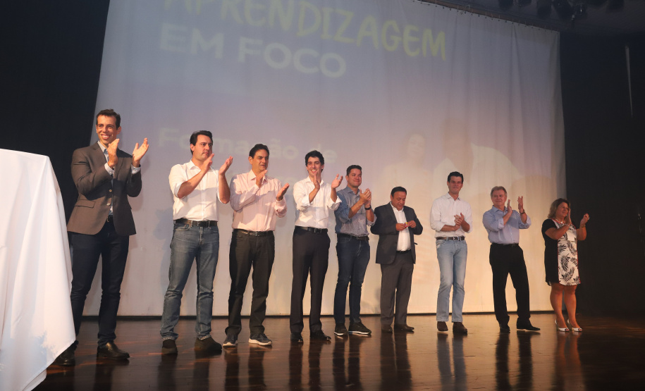 Governador Carlos Massa Ratinho Junior participa do Seminário Aprendizagem em Foco  2019. O evento é organizado pela Secretaria de Estado da Educação e direcionado aos diretores das 2,1 mil escolas estaduais, chefes dos Núcleos Regionais de Educação e coordenadores pedagógicos das regionais. O seminário acontece no Centro de Capacitação de Faxinal do Céu, no município de Pinhão (Centro-Sul).  -  Faxinal do Céu, Pinhão, 22/01/2019  -  Foto: Rodrigo Félix Leal