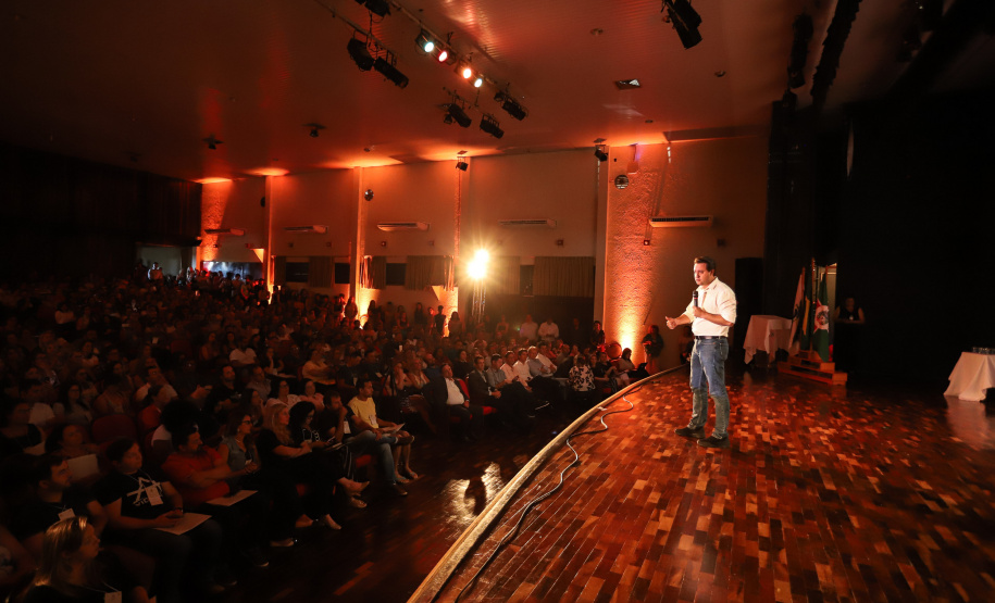 Governador Carlos Massa Ratinho Junior participa do Seminário Aprendizagem em Foco  2019. O evento é organizado pela Secretaria de Estado da Educação e direcionado aos diretores das 2,1 mil escolas estaduais, chefes dos Núcleos Regionais de Educação e coordenadores pedagógicos das regionais. O seminário acontece no Centro de Capacitação de Faxinal do Céu, no município de Pinhão (Centro-Sul).  -  Faxinal do Céu, Pinhão, 22/01/2019  -  Foto: Rodrigo Félix Leal