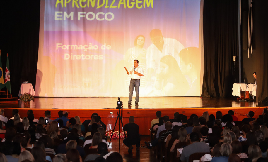 Governador Carlos Massa Ratinho Junior participa do Seminário Aprendizagem em Foco  2019. O evento é organizado pela Secretaria de Estado da Educação e direcionado aos diretores das 2,1 mil escolas estaduais, chefes dos Núcleos Regionais de Educação e coordenadores pedagógicos das regionais. O seminário acontece no Centro de Capacitação de Faxinal do Céu, no município de Pinhão (Centro-Sul).  -  Faxinal do Céu, Pinhão, 22/01/2019  -  Foto: Rodrigo Félix Leal