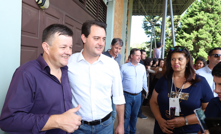 Governador Carlos Massa Ratinho Junior participa do Seminário Aprendizagem em Foco ? 2019. O evento é organizado pela Secretaria de Estado da Educação e direcionado aos diretores das 2,1 mil escolas estaduais, chefes dos Núcleos Regionais de Educação e coordenadores pedagógicos das regionais. O seminário acontece no Centro de Capacitação de Faxinal do Céu, no município de Pinhão (Centro-Sul).  -  Faxinal do Céu, Pinhão, 22/01/2019  -  Foto: Rodrigo Félix Leal