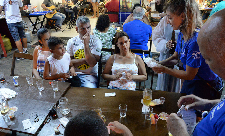 O Departamento de Trânsito do Paraná (Detran-PR) iniciou sua participação na Operação Verão com diversas atividades educativas nas tendas, blitzes instrutivas e a campanha “Se Liga no Trânsito”. Foto: Pamella Rosa/Detran