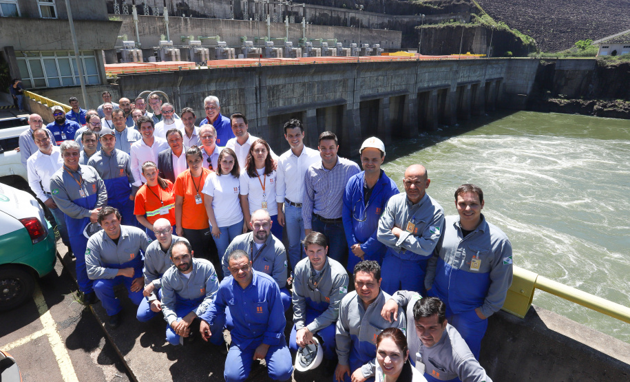 Governador Carlos Massa Ratinho Junior, acompanhado do presidente da Copel, Daniel Pimentel, visita a Usina Governador Bento Munhoz da Rocha Netto (Foz do Areia), no município de Pinhão - Pinhão, 22/01/2019 - Foto: Rodrigo Félix Leal