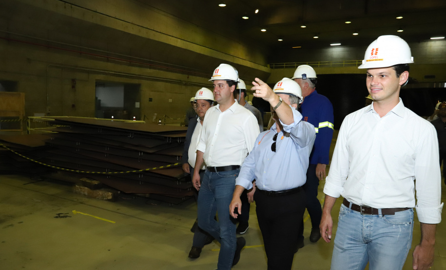 Governador Carlos Massa Ratinho Junior, acompanhado do presidente da Copel, Daniel Pimentel, visita a Usina Governador Bento Munhoz da Rocha Netto (Foz do Areia), no município de Pinhão - Pinhão, 22/01/2019 - Foto: Rodrigo Félix Leal