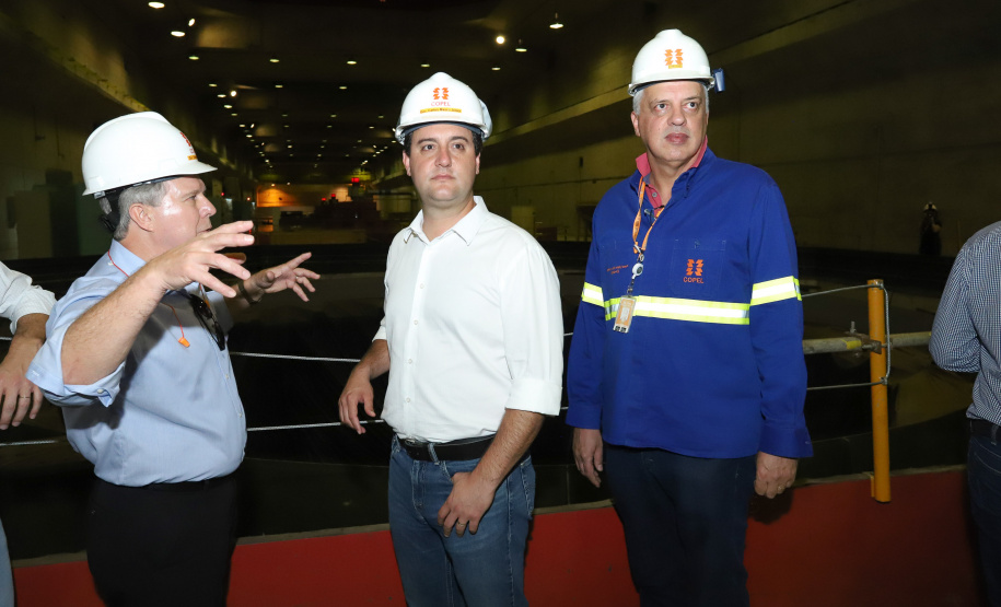 Governador Carlos Massa Ratinho Junior, acompanhado do presidente da Copel, Daniel Pimentel, visita a Usina Governador Bento Munhoz da Rocha Netto (Foz do Areia), no município de Pinhão - Pinhão, 22/01/2019 - Foto: Rodrigo Félix Leal