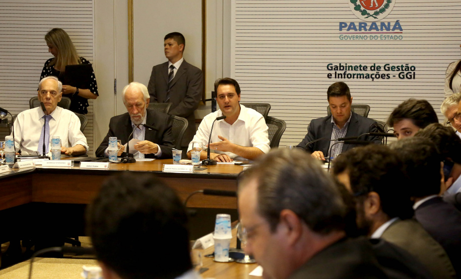 O governador Carlos Massa Ratinho Junior determinou a contratação de uma auditoria externa para avaliar as folhas de pagamento dos servidores ativos do Poder Executivo e inativos da Paranaprevidência (todos os Poderes). - Curitiba,22/01/2019 Foto:Jaelson Lucas / ANPr