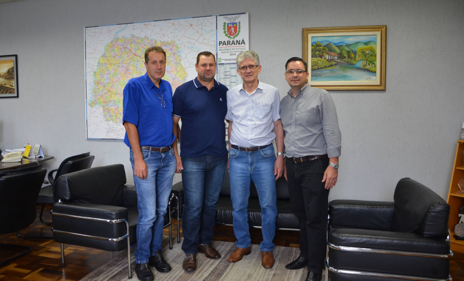 O secretário de Estado da Agricultura e Abastecimento, Norberto Ortigara, recebeu nesta quarta-feira (23) a direção da União Nacional das Cooperativas de Agricultura Familiar e Economia Solidária (Unicafes).Foto:SEAB