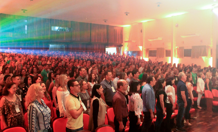 A Secretaria de Estado da Educação iniciou nessa quinta-feira (24), em Pinhão (no Centro-Sul), a segunda etapa do Seminário de Diretores ? Aprendizagem em Foco 2019. Participam cerca de 700 servidores, entre diretores das escolas estaduais, chefes de Núcleos de Educação e técnicos pedagógicos, das regionais de Campo Mourão, Pitanga, Ivaiporã, Goioerê, Cianorte, Paranavaí, Loanda, Umuarama, Assis Chateaubriand e Toledo .  -  Faxinal do Céu, 24/01/2019  -  Foto: Fernando de Jesus/SEED