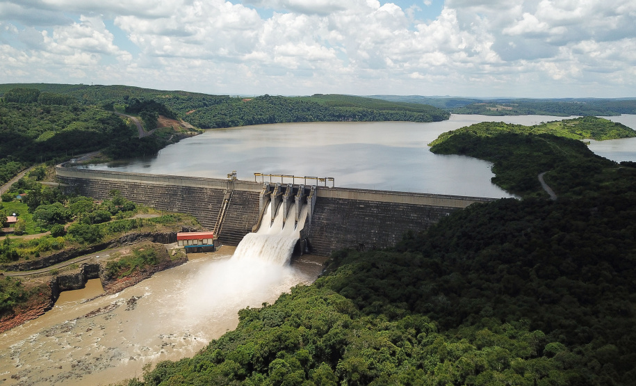 Os 30 municípios que tiveram seus territórios atingidos por reservatórios deusinas da Copel receberam R$ 59,6 milhões em 2018 como forma decompensação financeira pelo uso de recursos hídricos para fins deaproveitamento de potencial energético.  -  Curitiba, 24/01/2019  -  Foto: Daniela Catisti/Copel