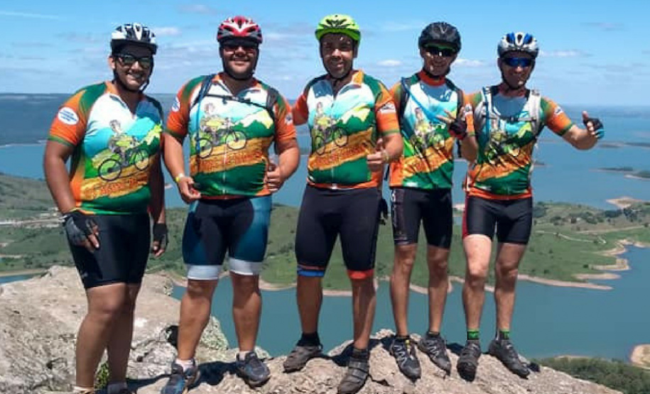 Além das conhecidas caminhadas internacionais da natureza, o Instituto Paranaense deAssistência Técnica e Extensão Rural (Emater-PR), em parceria com o Instituto AndaBrasil, também coordena no Paraná as pedaladas da natureza. Na foto, imagem do percurso natureza e produção rural em Ribeirão Claro - Foto: Marina P P Lima /Emater