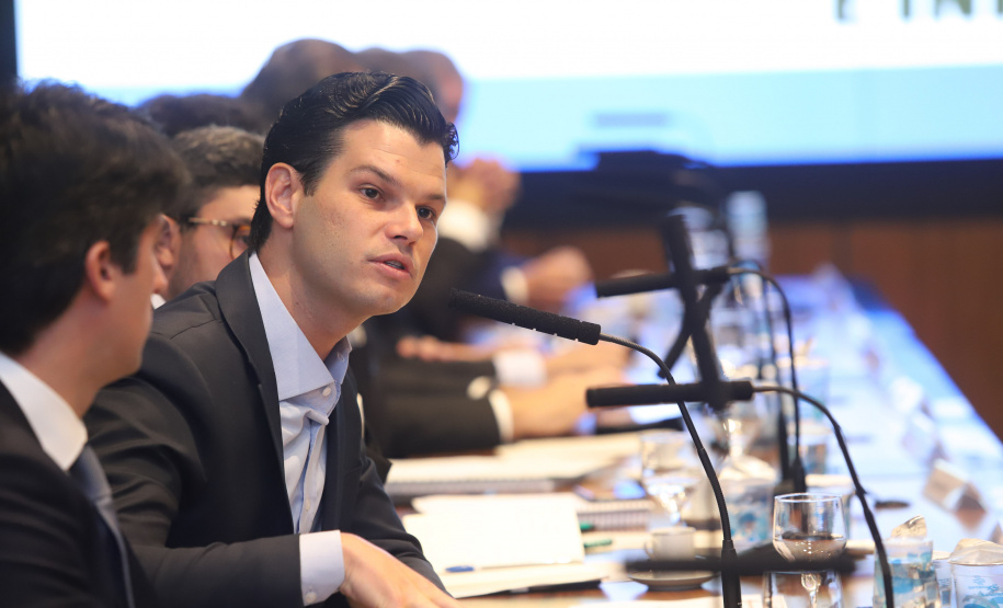 Governador Carlos Massa Ratinho Junior durante reunião com a equipe de governo. Curitiba,29/01/2019 - Foto: Rodrigo Felix Leal/ANPr
