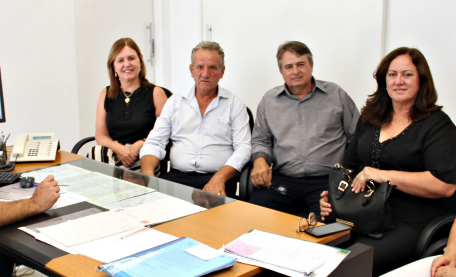 São Pedro do Paraná, na região Noroeste do Estado, conhecido pelo turismo e pela gastronomia, que inclui a moqueca de peixe, terá mais melhorias aos visitantes. Nesta quarta-feira (30), a prefeita Neila Fernandes se reuniu com o diretor-geral da Secretaria do Desenvolvimento Urbano, Francisco dos Santos, e disse que o município comemora o crescimento das atividades turísticas. Foto: Divulgação/SEDU