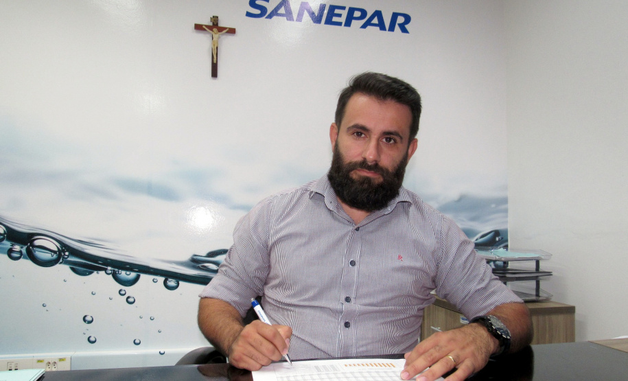 Segundo o gerente geral da Sanepar para a Região Noroeste, Heterley Ubaldo de Sousa, os investimentos em andamento e planejados para o município, além de promoverem a saúde pública, vão contribuir para o desenvolvimento de Alto Paraná. Foto:Sanepar