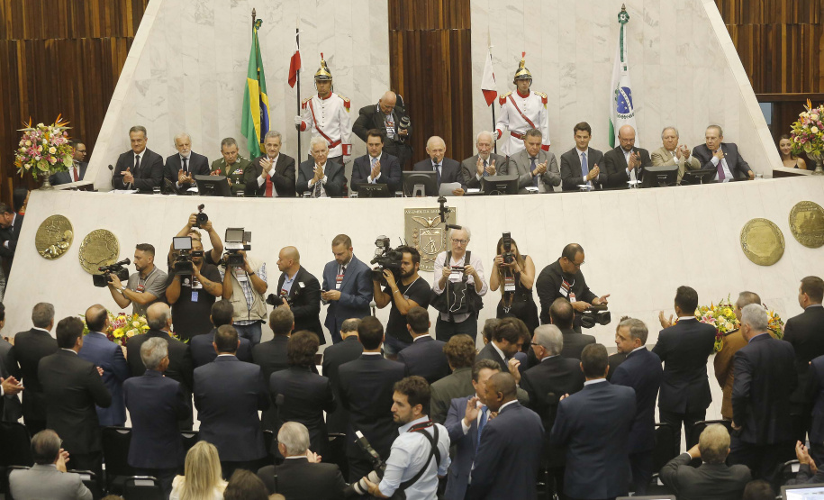 Governador Carlos Massa Ratinho Junior participa, na Assembleia Legislativa do Estado Paraná da abertura dos trabalhos legislativos de 2019.  -  Curitiba, 01/02/2019  -  Foto: Arnaldo Alves/ANPr